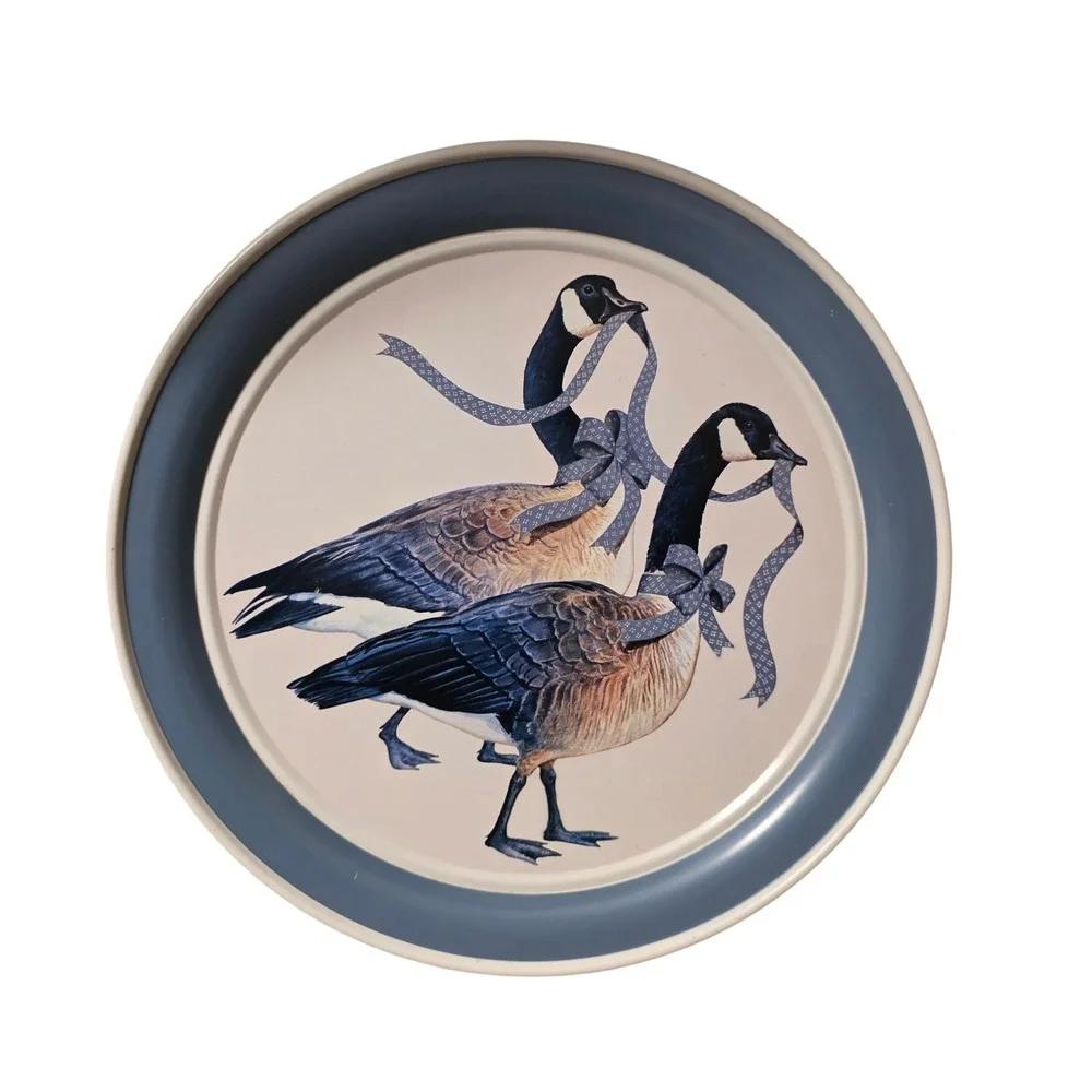 Vintage Canada Geese Round Metal Tin Blue Ribbon Country‎ Farm Decor 10